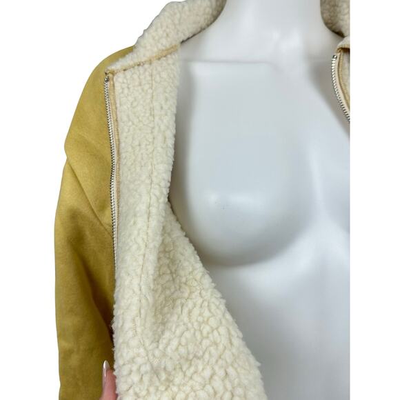 CIDER Faux Sherpa Patchwork Oversized Yellow Jacket - Picture 9 of 12